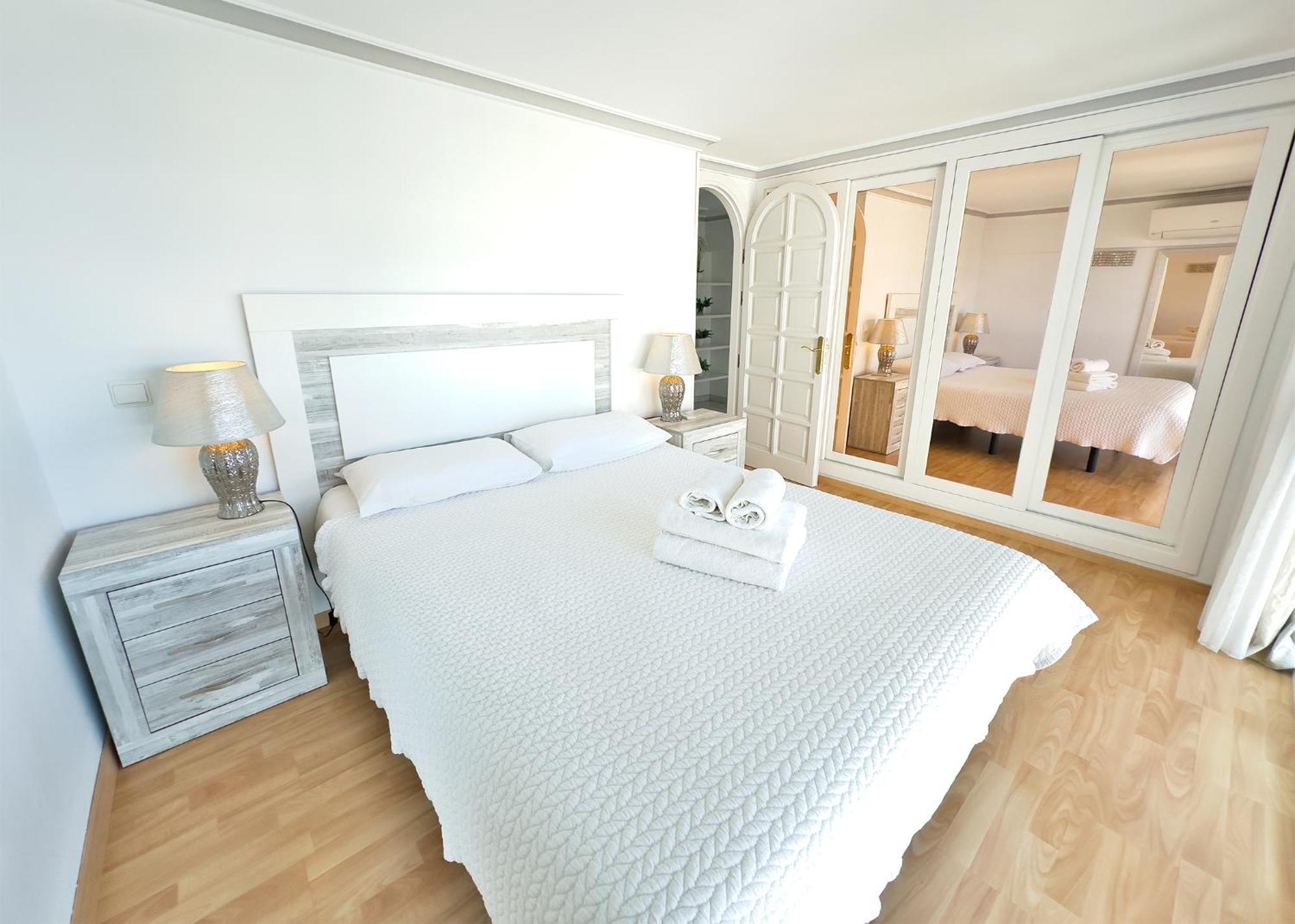 Skol 508 West Facing Duplex Apartment With Amazing Sea Views Marbella Bagian luar foto